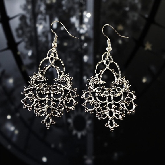 Vintage Style Drop Silver Tone Hoop Earrings - Picture 1 of 4